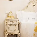 Exquisite With Patio Portuguese Soul Alfama 2p Daire *