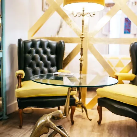 Exquisite With Patio Portuguese Soul Alfama 2p Lisbona